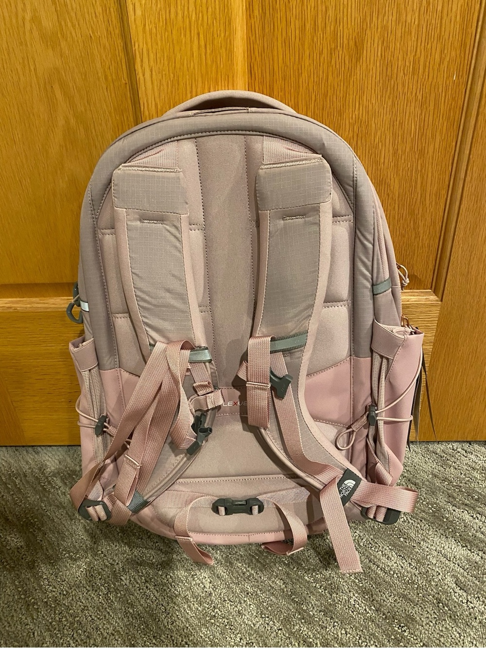 NWT The North Face 27L Women’s Borealis Luxe Backpack- Metal Pink/Burnt Coral - Picture 7 of 11
